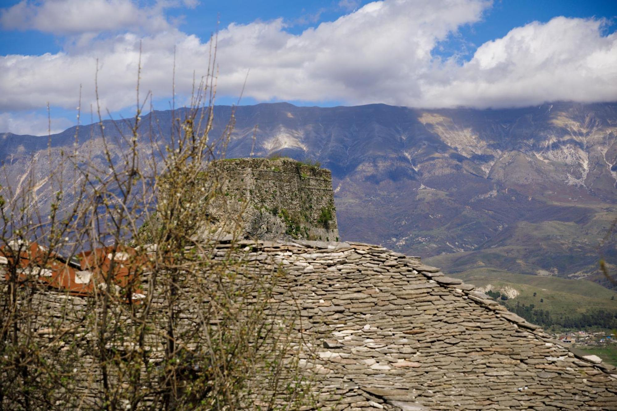Guesthouse 1805 Gjirokaster Ngoại thất bức ảnh
